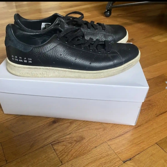 Mens  Sz 12 adidas FY0070 Stan Smith - Picture 2 of 9